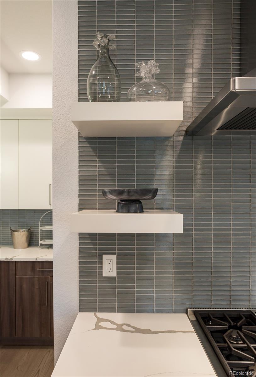 MLS Image #17 for 43 s oneida court,denver, Colorado