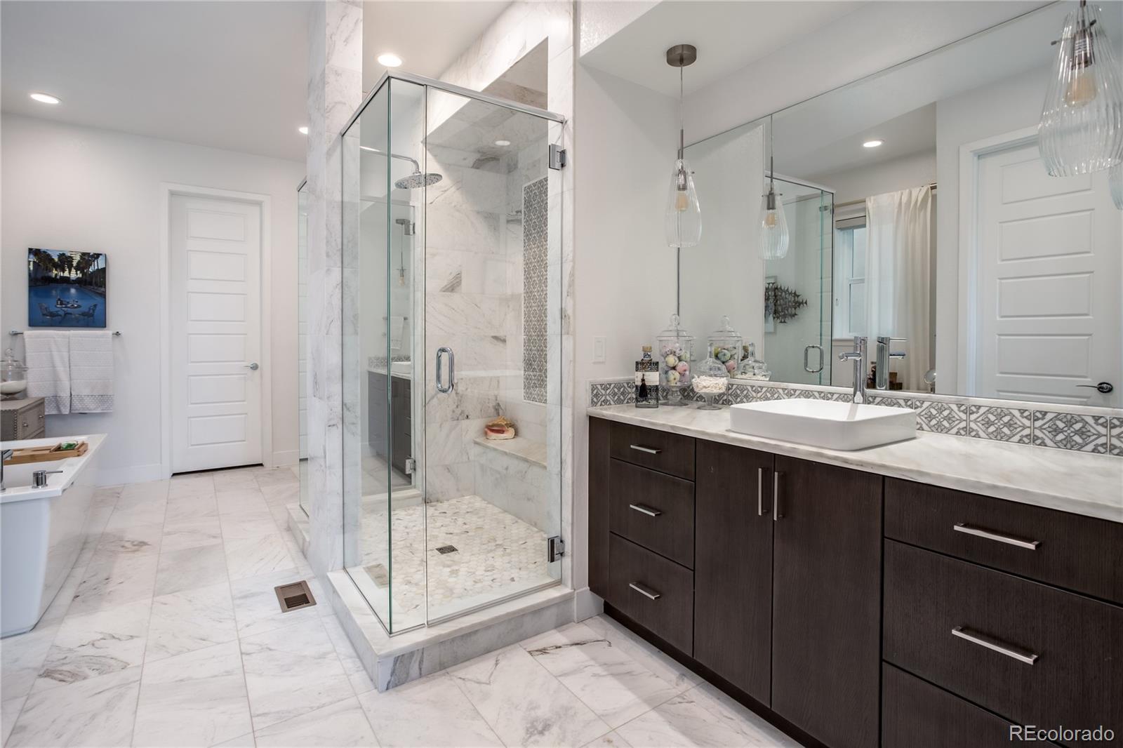 MLS Image #22 for 43 s oneida court,denver, Colorado