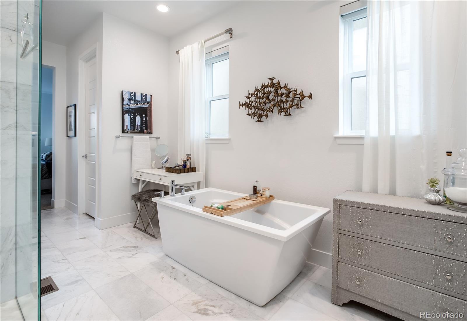 MLS Image #24 for 43 s oneida court,denver, Colorado