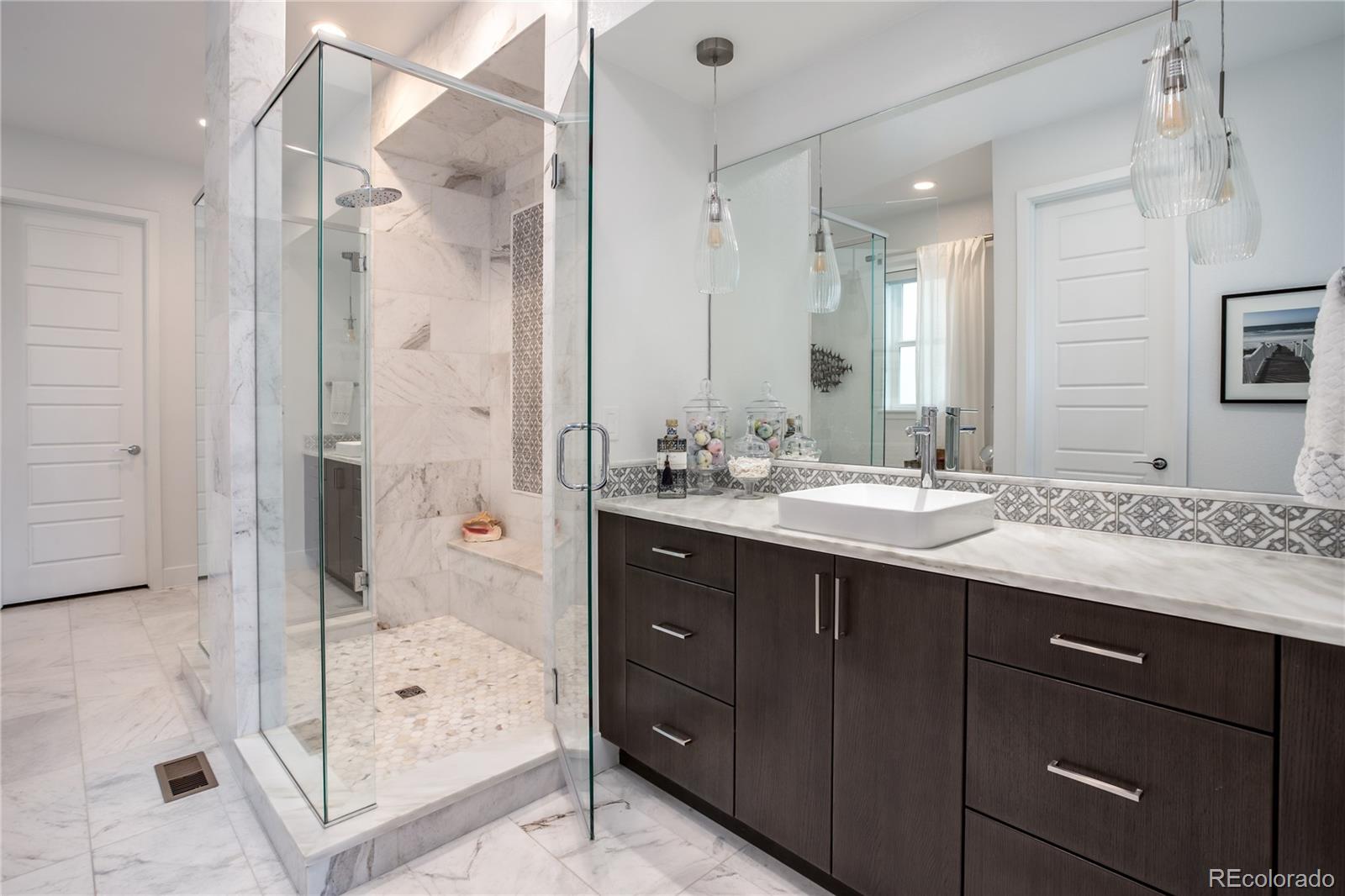 MLS Image #25 for 43 s oneida court,denver, Colorado