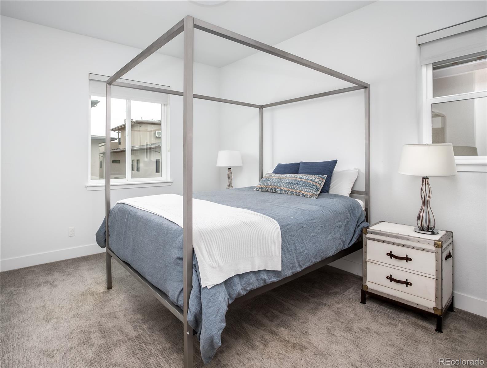 MLS Image #29 for 43 s oneida court,denver, Colorado