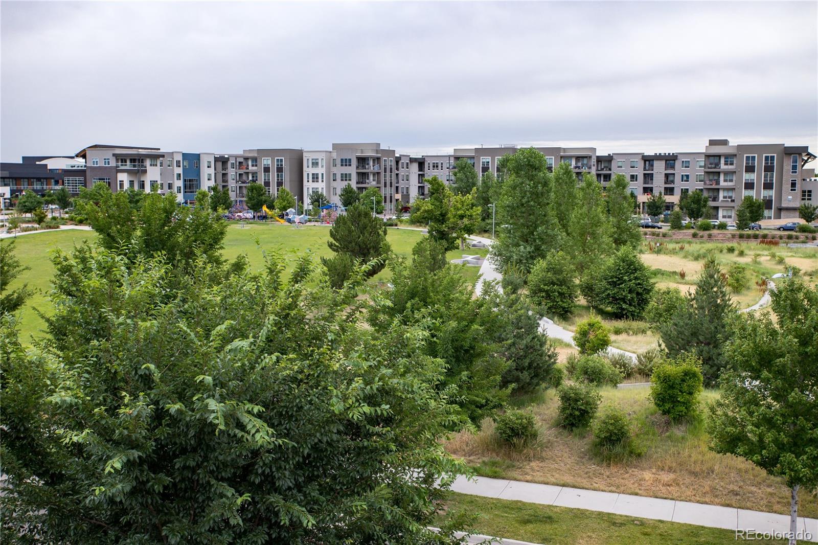 MLS Image #37 for 43 s oneida court,denver, Colorado