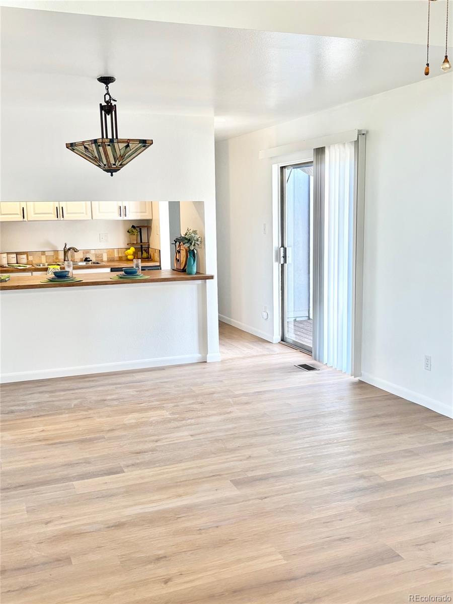 MLS Image #14 for 8467  everett way,arvada, Colorado