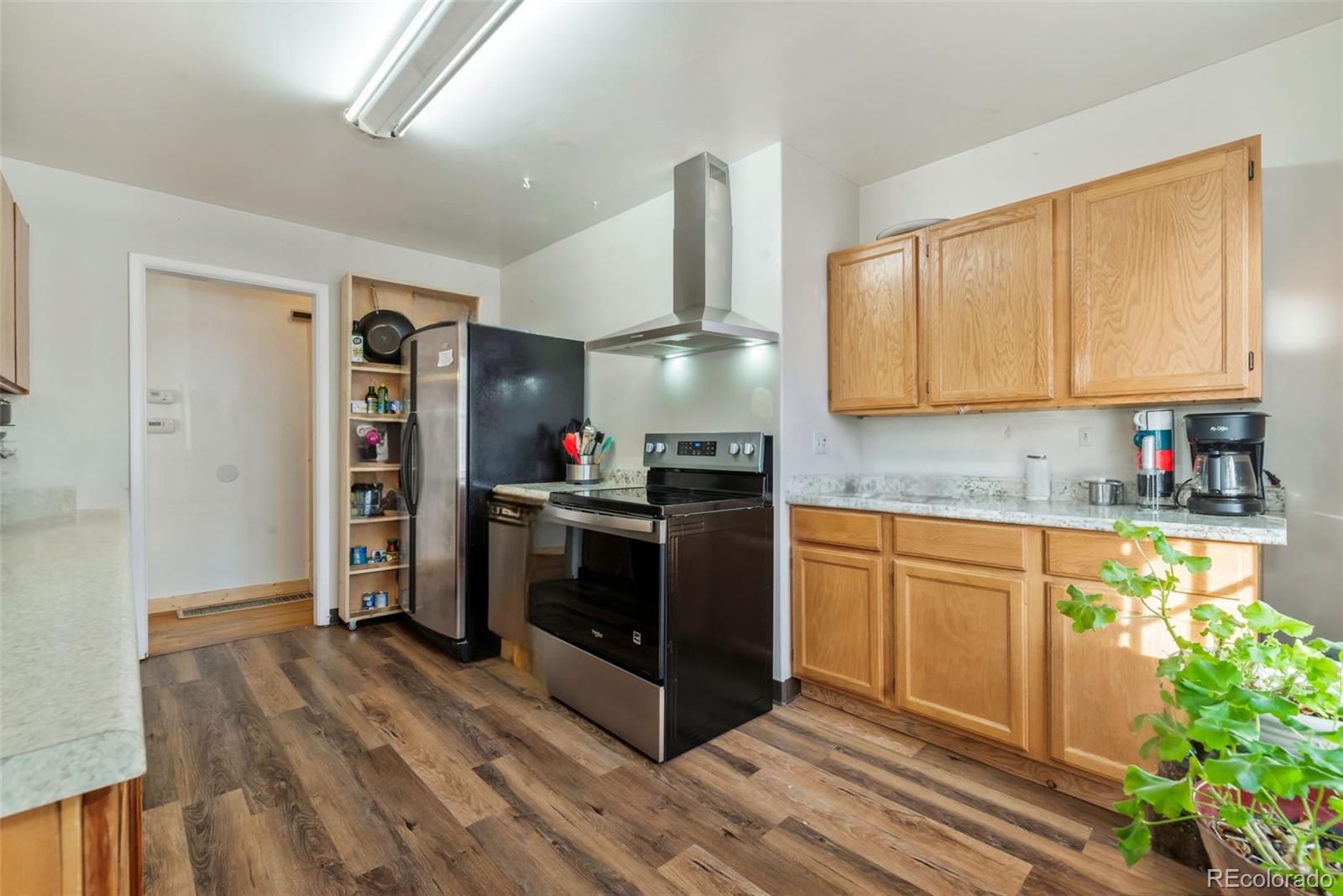 MLS Image #21 for 635  school street,craig, Colorado