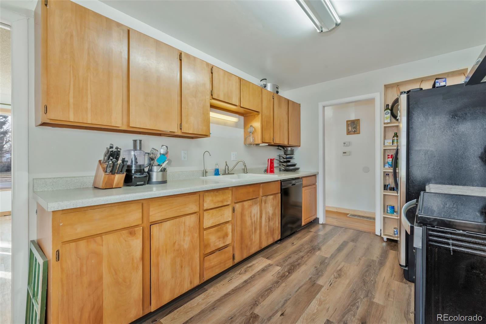 MLS Image #7 for 635  school street,craig, Colorado