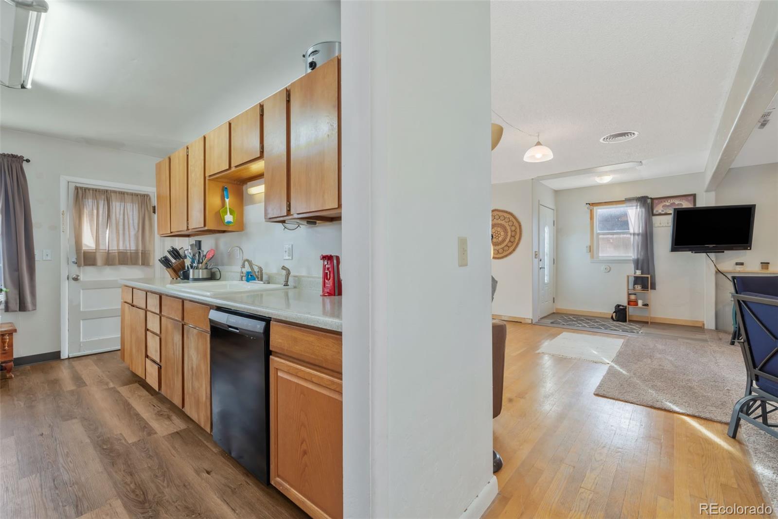 MLS Image #8 for 635  school street,craig, Colorado