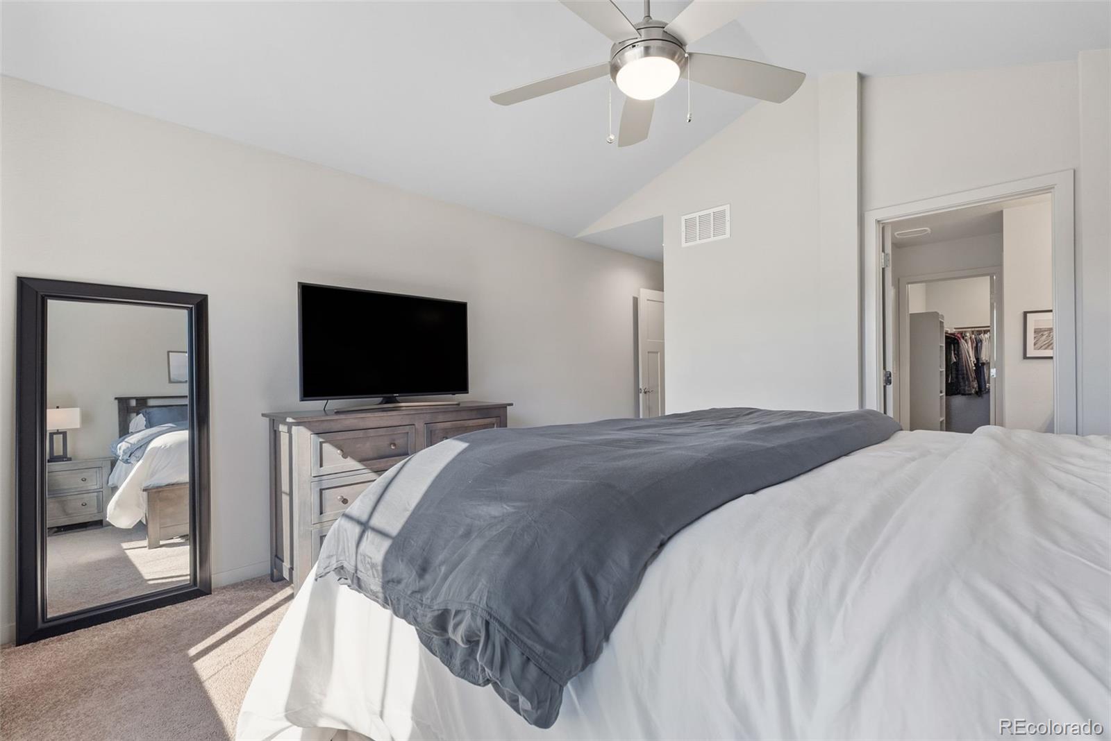 MLS Image #18 for 1827 s helena ,aurora, Colorado