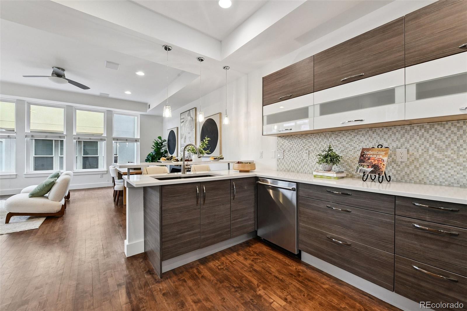 MLS Image #14 for 1715  boulder street,denver, Colorado