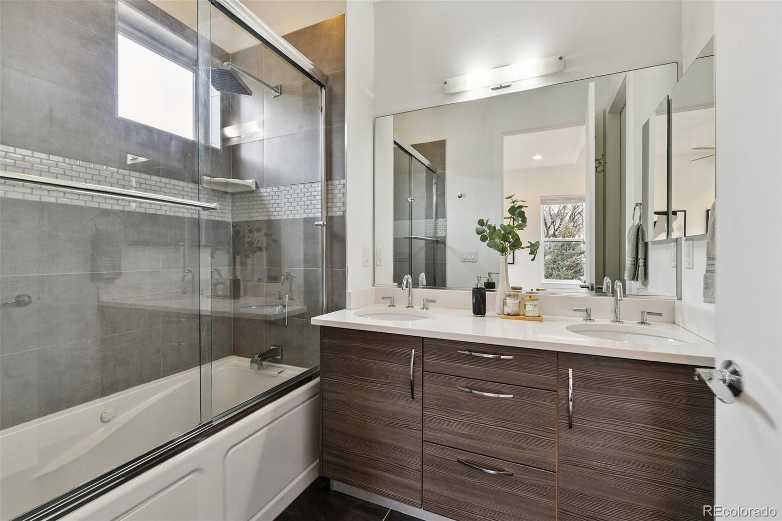 MLS Image #21 for 1715  boulder street,denver, Colorado