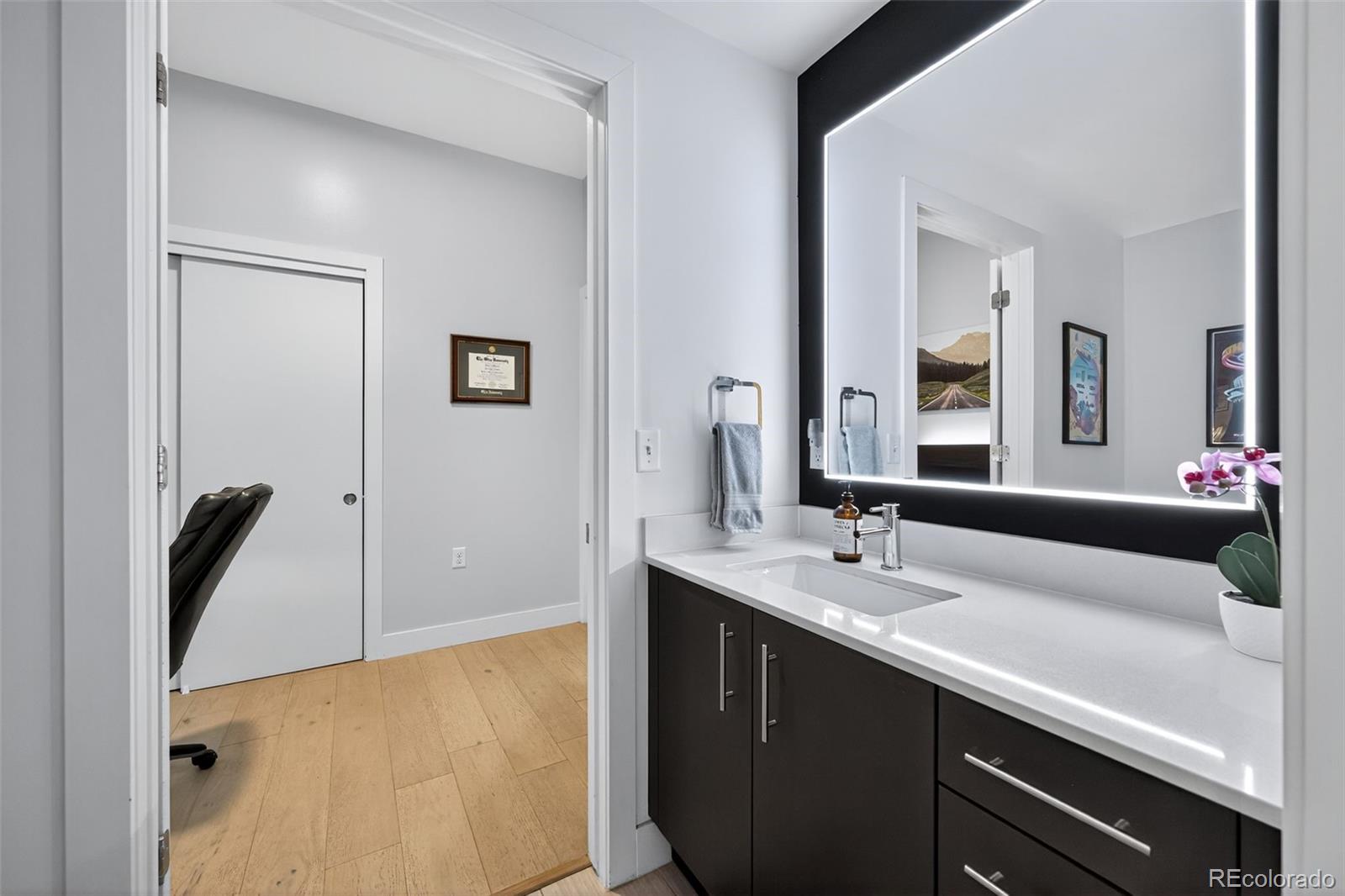 MLS Image #21 for 2530  lawrence street,denver, Colorado