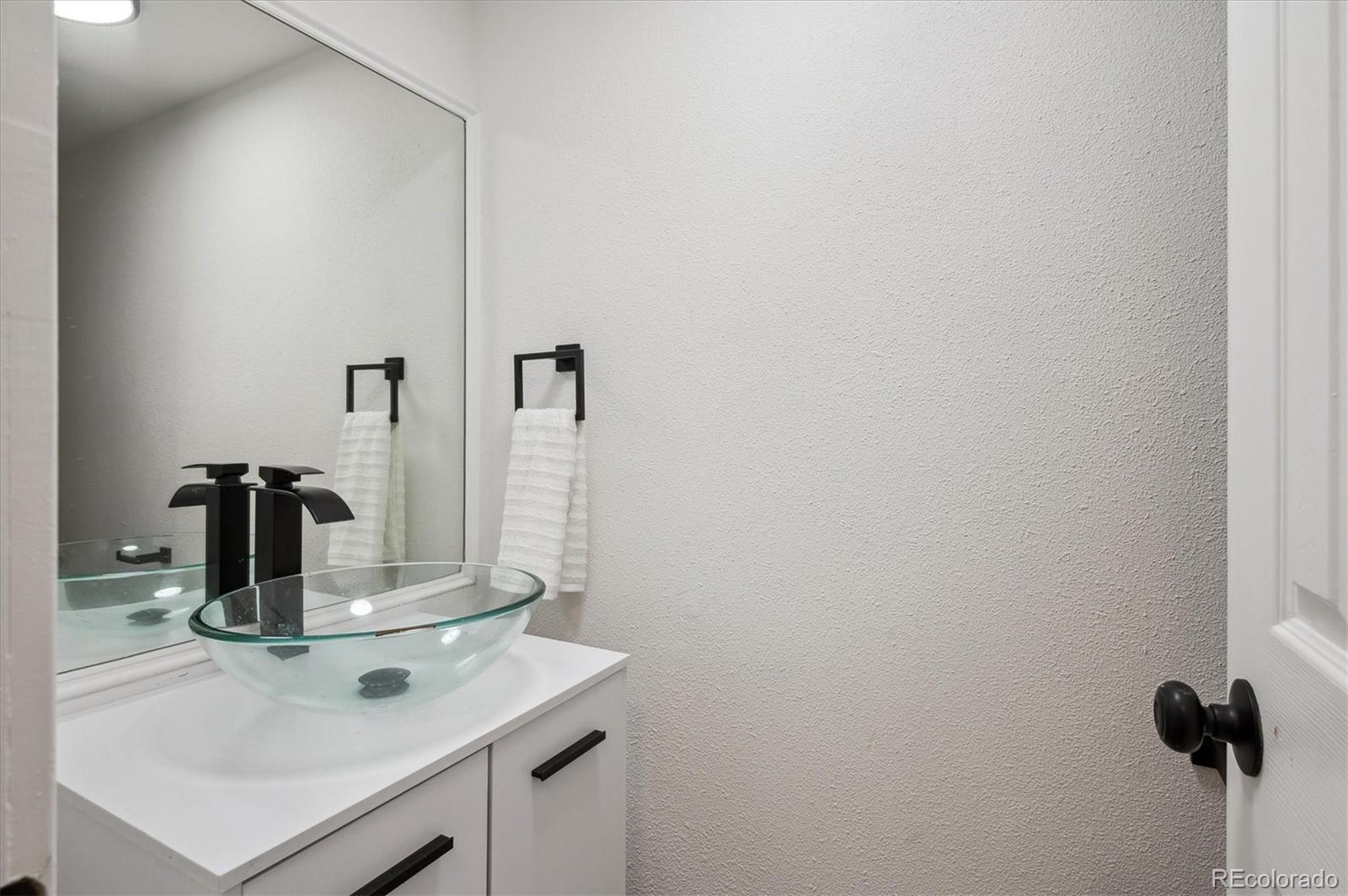 MLS Image #12 for 13910  blue jay lane,larkspur, Colorado