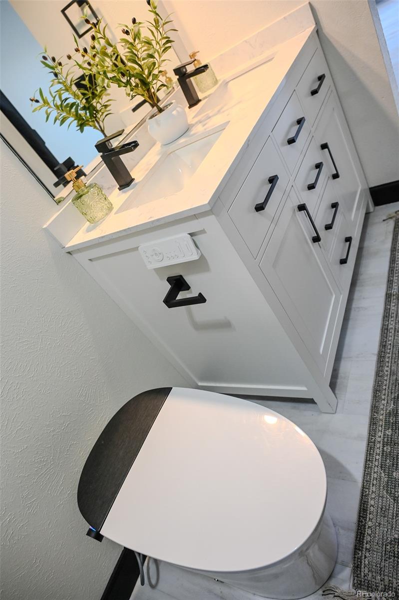MLS Image #18 for 4690 w stanford avenue,denver, Colorado