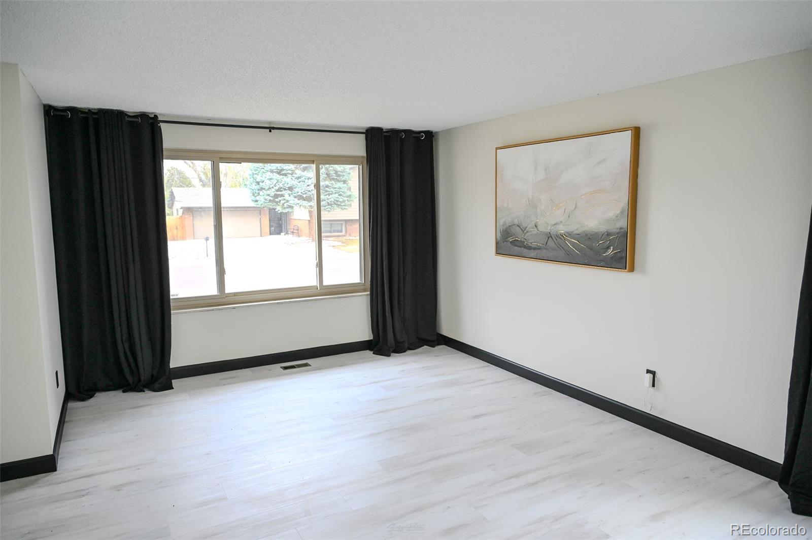 MLS Image #4 for 4690 w stanford avenue,denver, Colorado