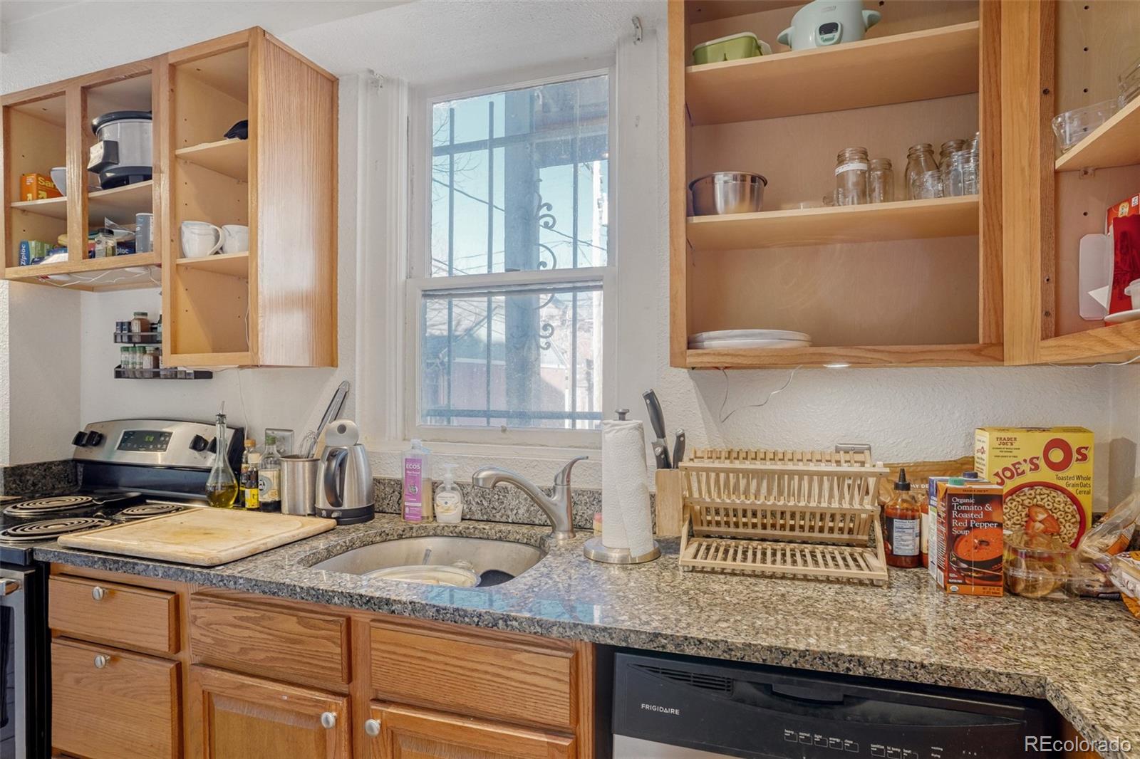 MLS Image #12 for 1120 n clarkson street,denver, Colorado