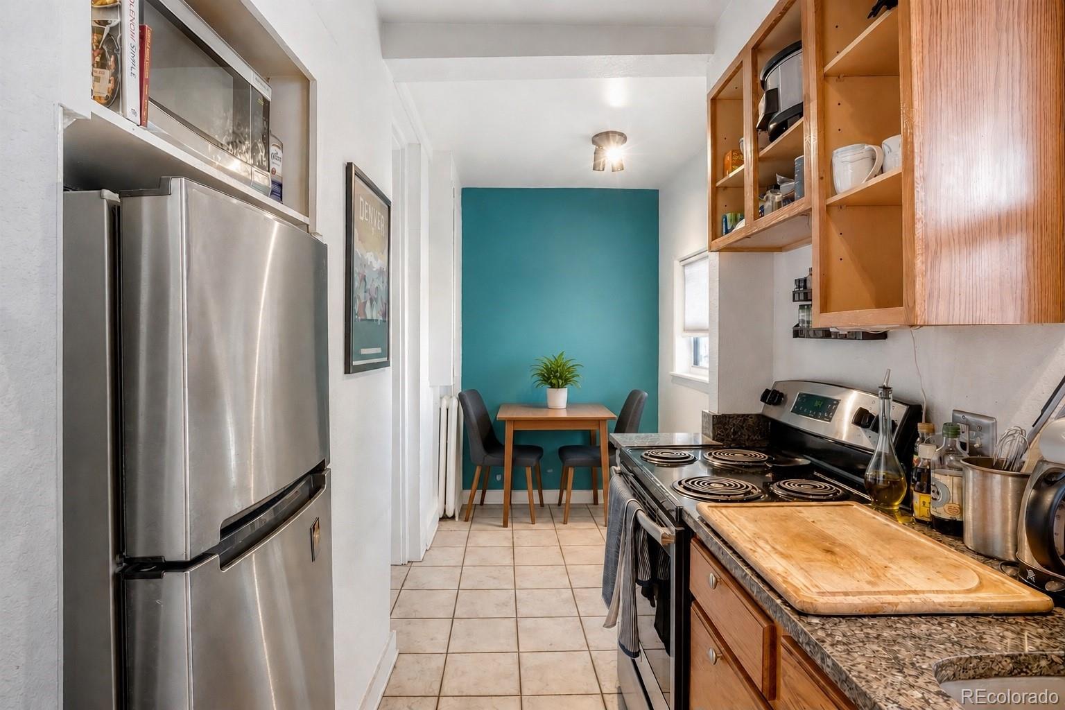 MLS Image #7 for 1120 n clarkson street,denver, Colorado