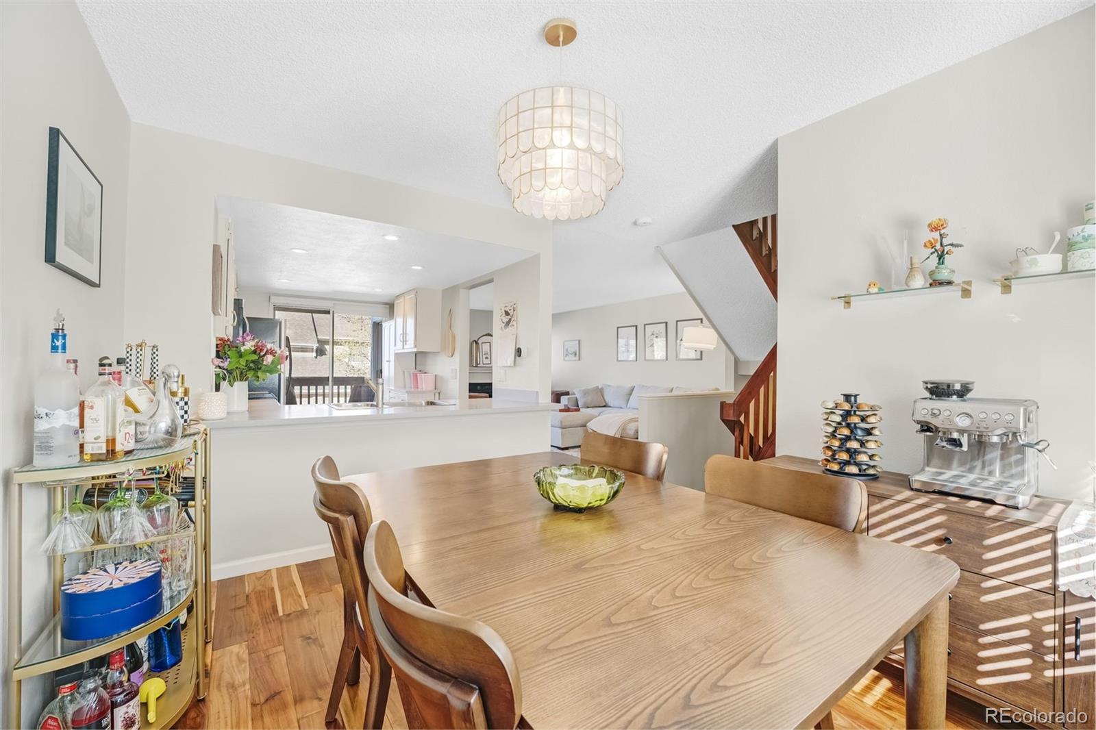 MLS Image #7 for 1470 s quebec way,denver, Colorado