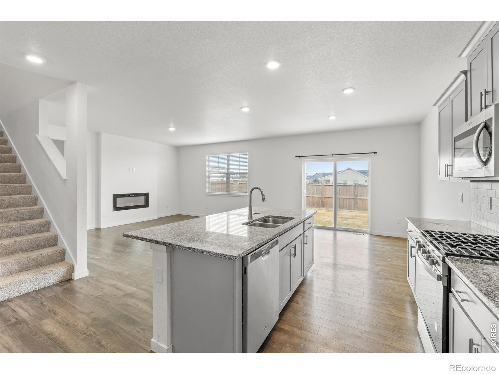 MLS Image #6 for 4412  garnet way,longmont, Colorado