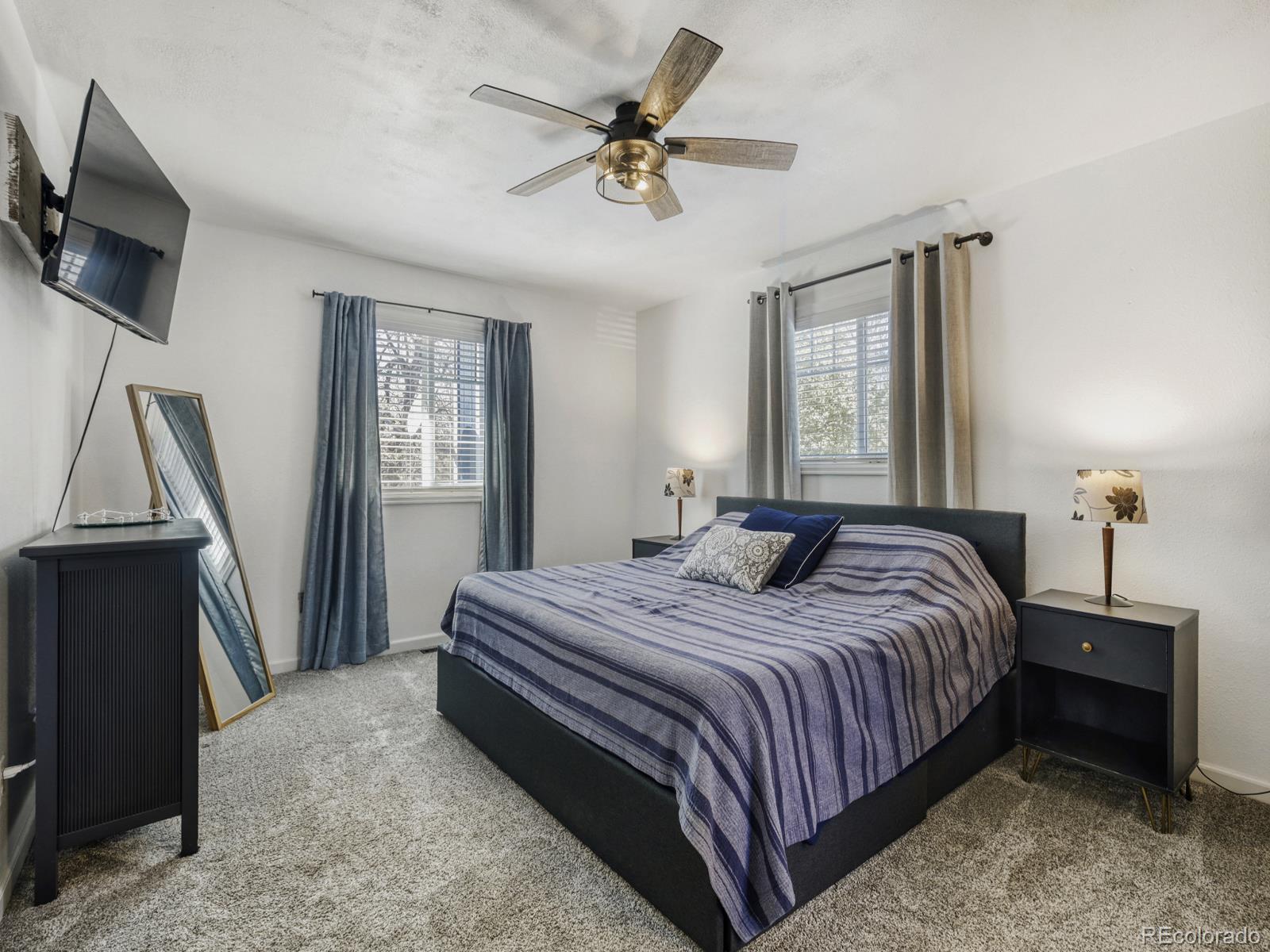 MLS Image #15 for 717  elliott street,longmont, Colorado