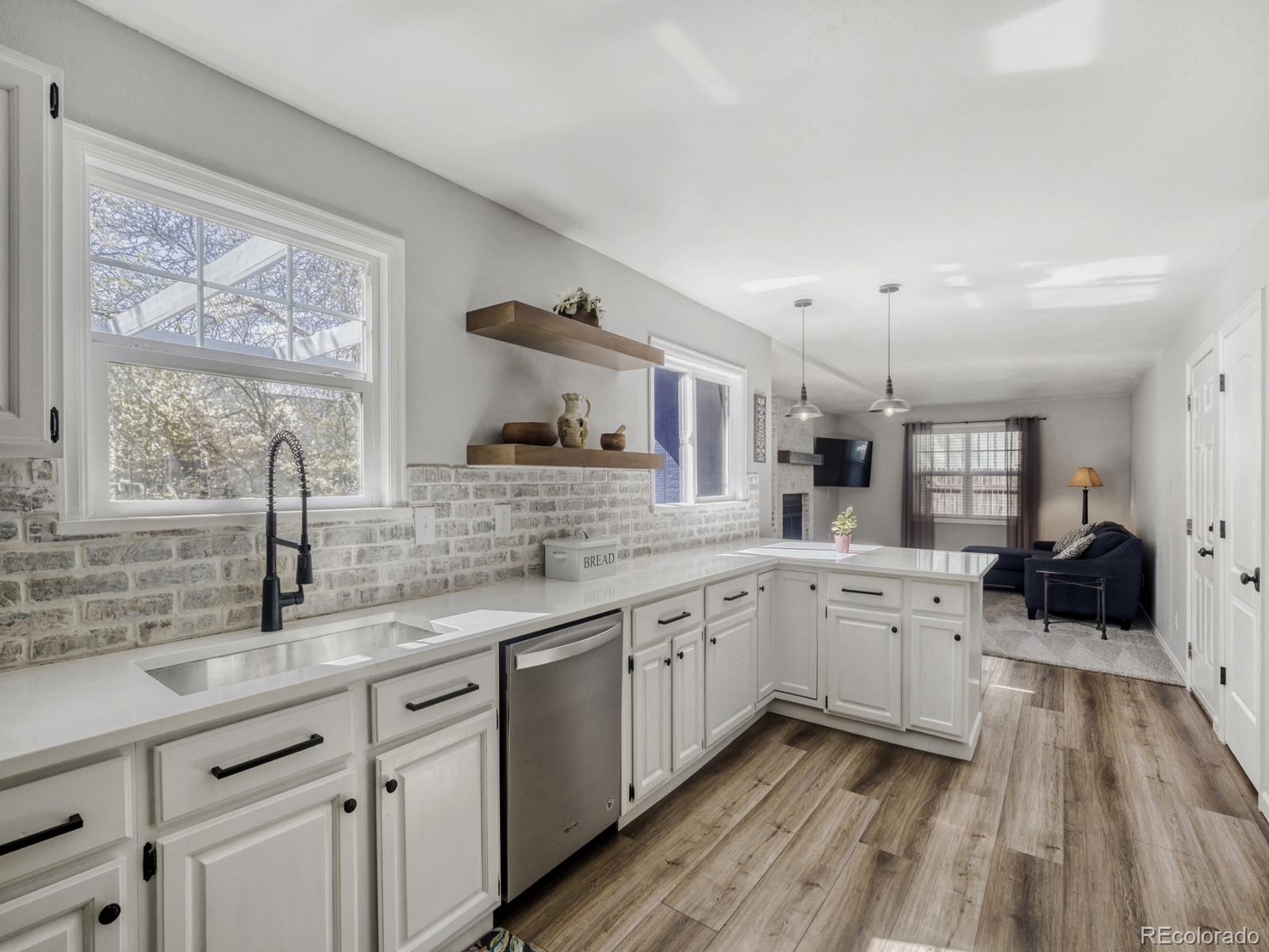 MLS Image #5 for 717  elliott street,longmont, Colorado