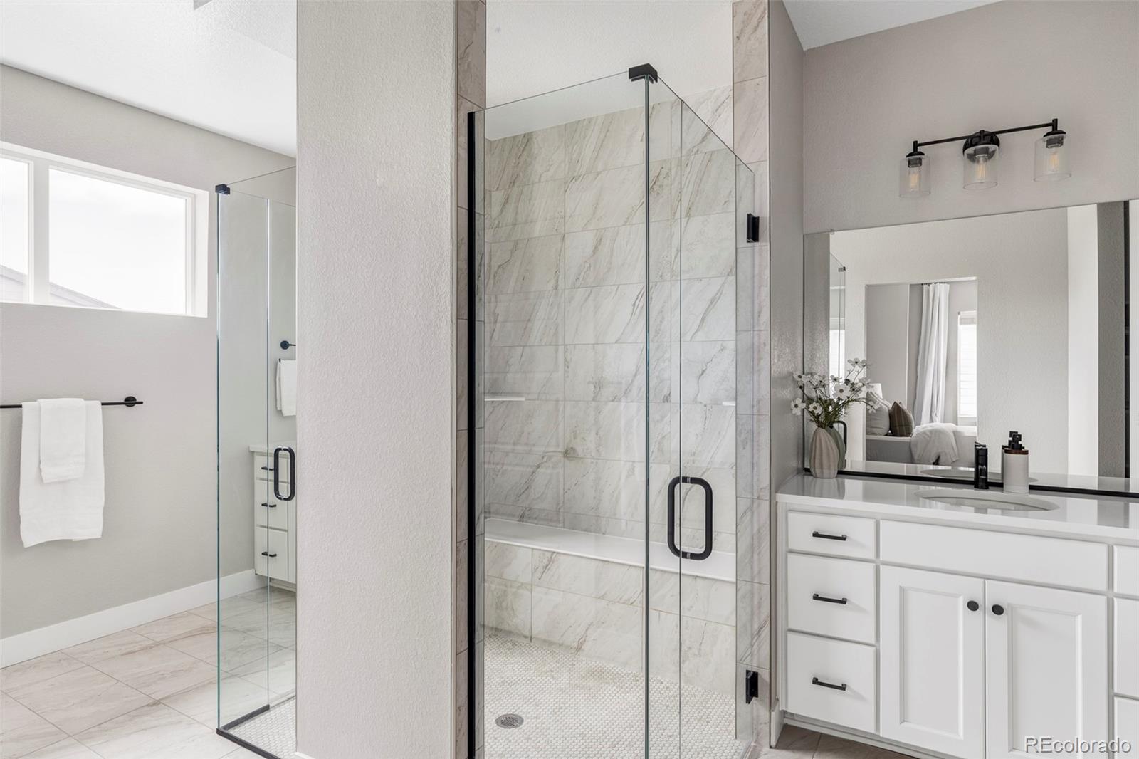 MLS Image #16 for 10350 e 62nd place,denver, Colorado