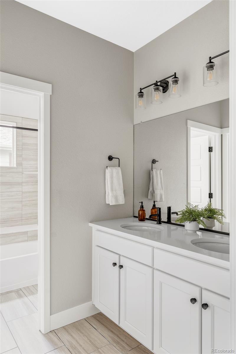 MLS Image #19 for 10350 e 62nd place,denver, Colorado