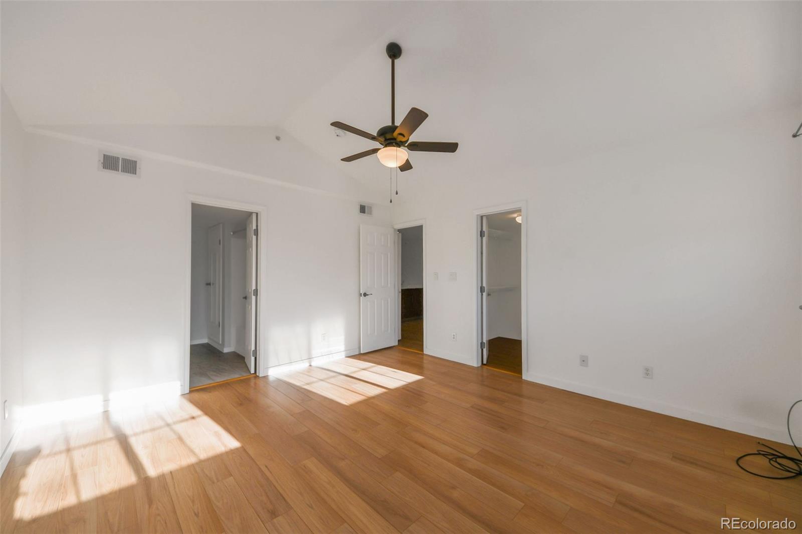 MLS Image #11 for 12555 e tennessee circle,aurora, Colorado