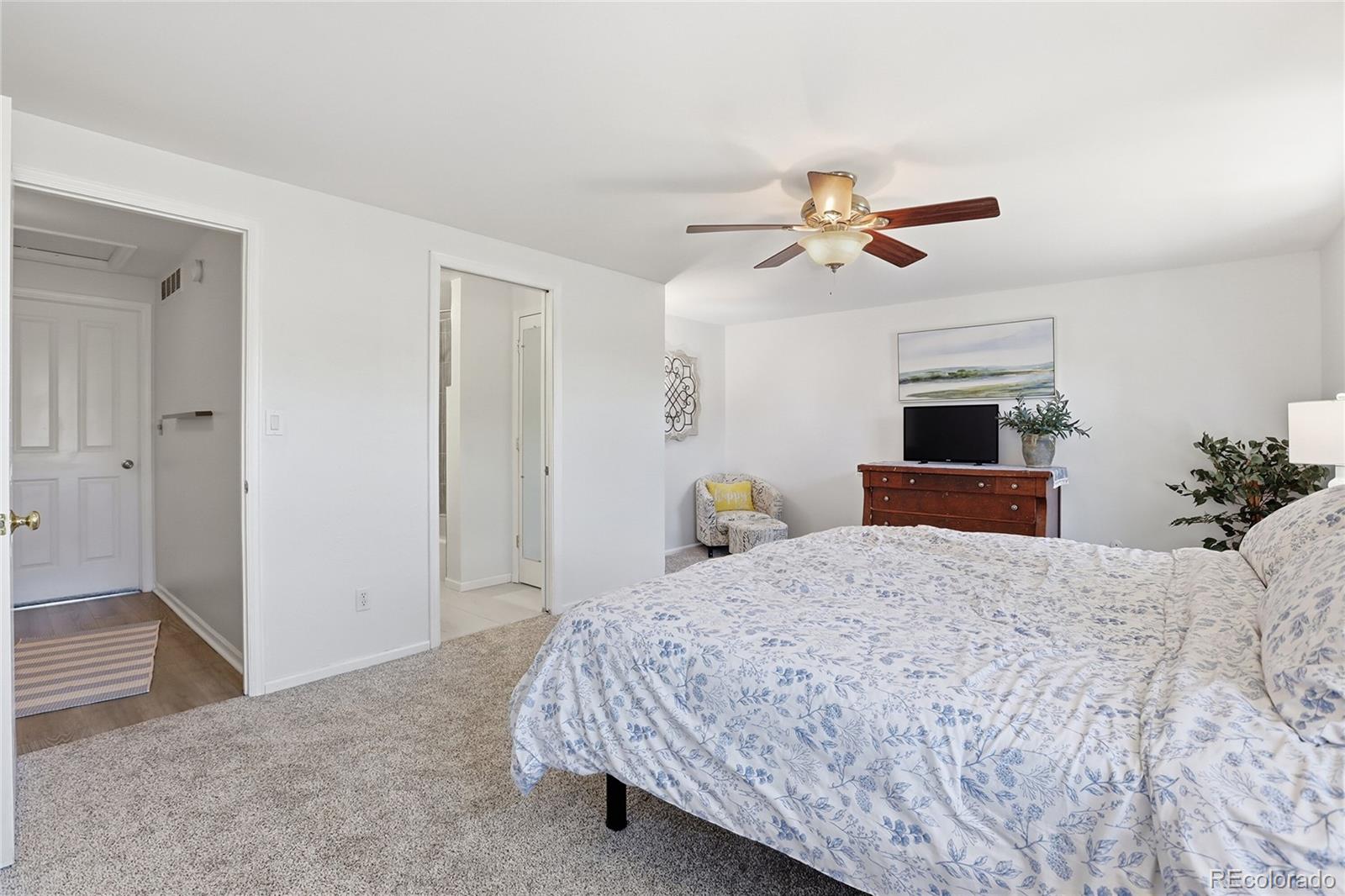 MLS Image #17 for 6937 e briarwood drive,centennial, Colorado