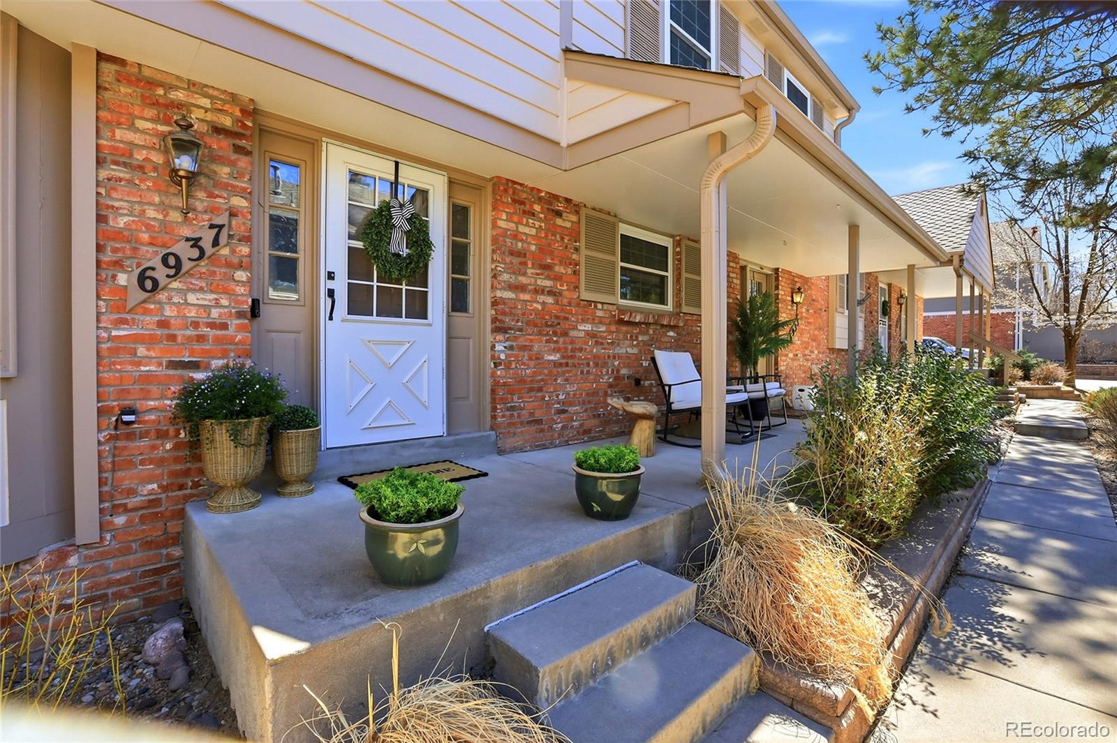 MLS Image #2 for 6937 e briarwood drive,centennial, Colorado