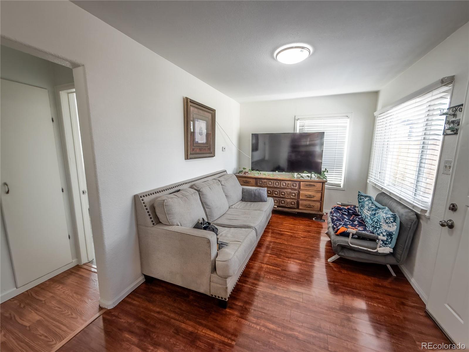 MLS Image #3 for 6736  grove street,denver, Colorado