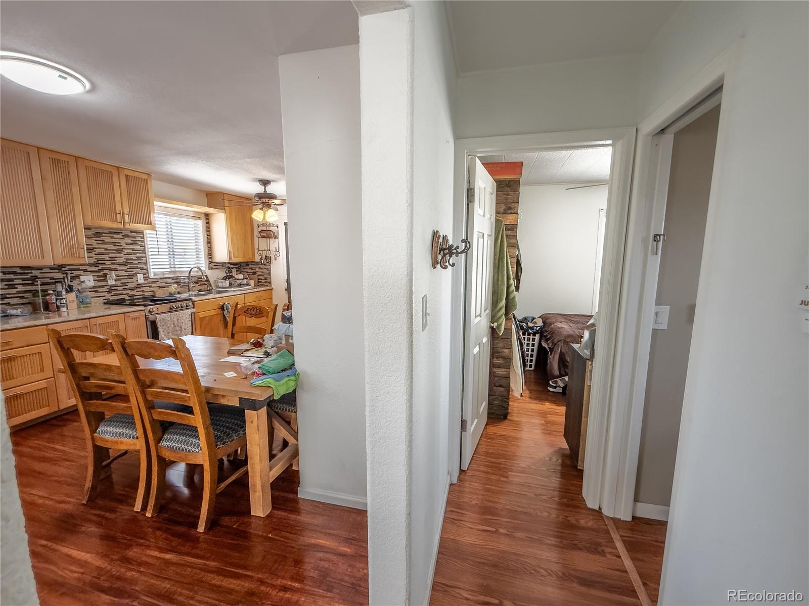 MLS Image #8 for 6736  grove street,denver, Colorado