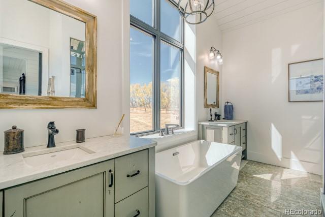 MLS Image #21 for 560  talons reach run,berthoud, Colorado