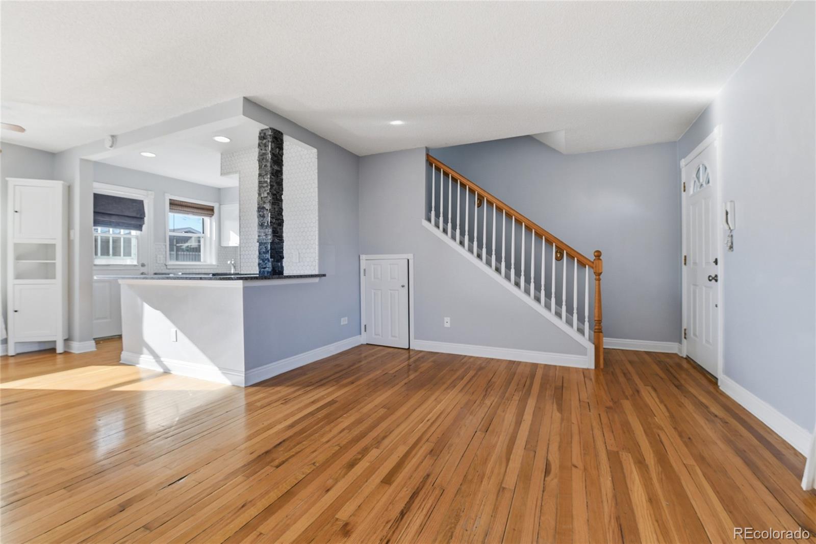 MLS Image #3 for 2823  jasmine street,denver, Colorado