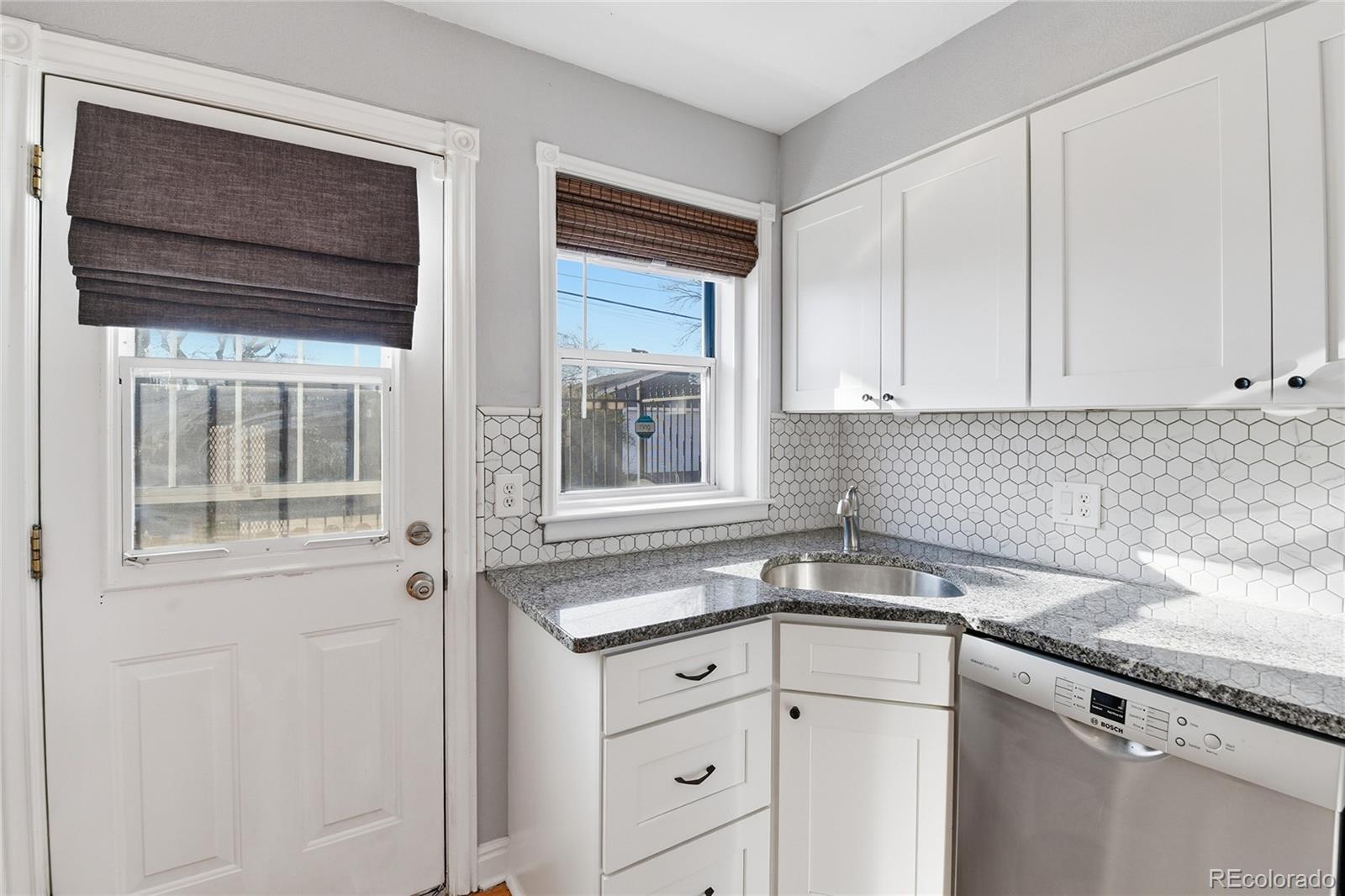 MLS Image #9 for 2823  jasmine street,denver, Colorado
