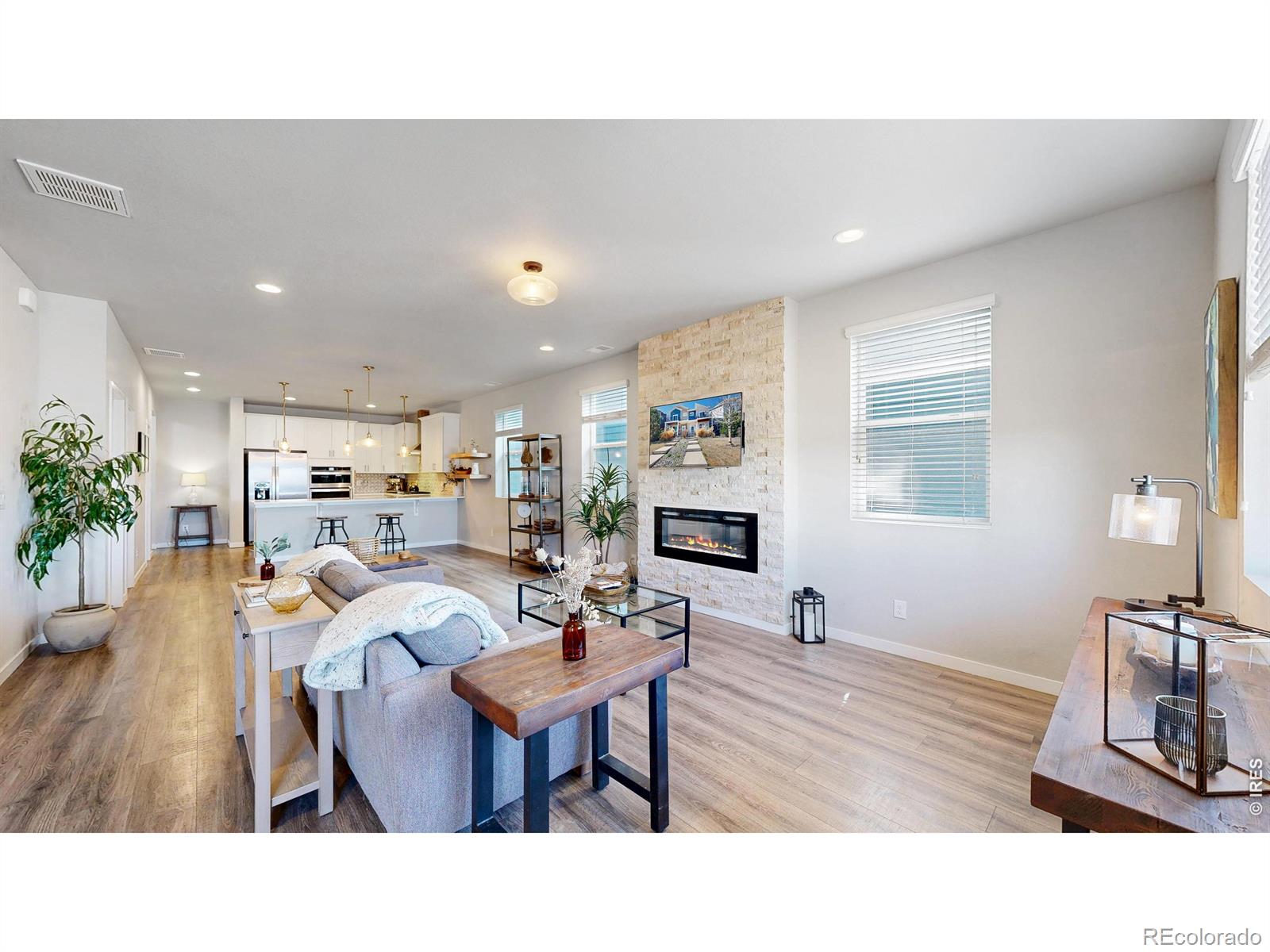 MLS Image #12 for 1083  mountain drive,longmont, Colorado