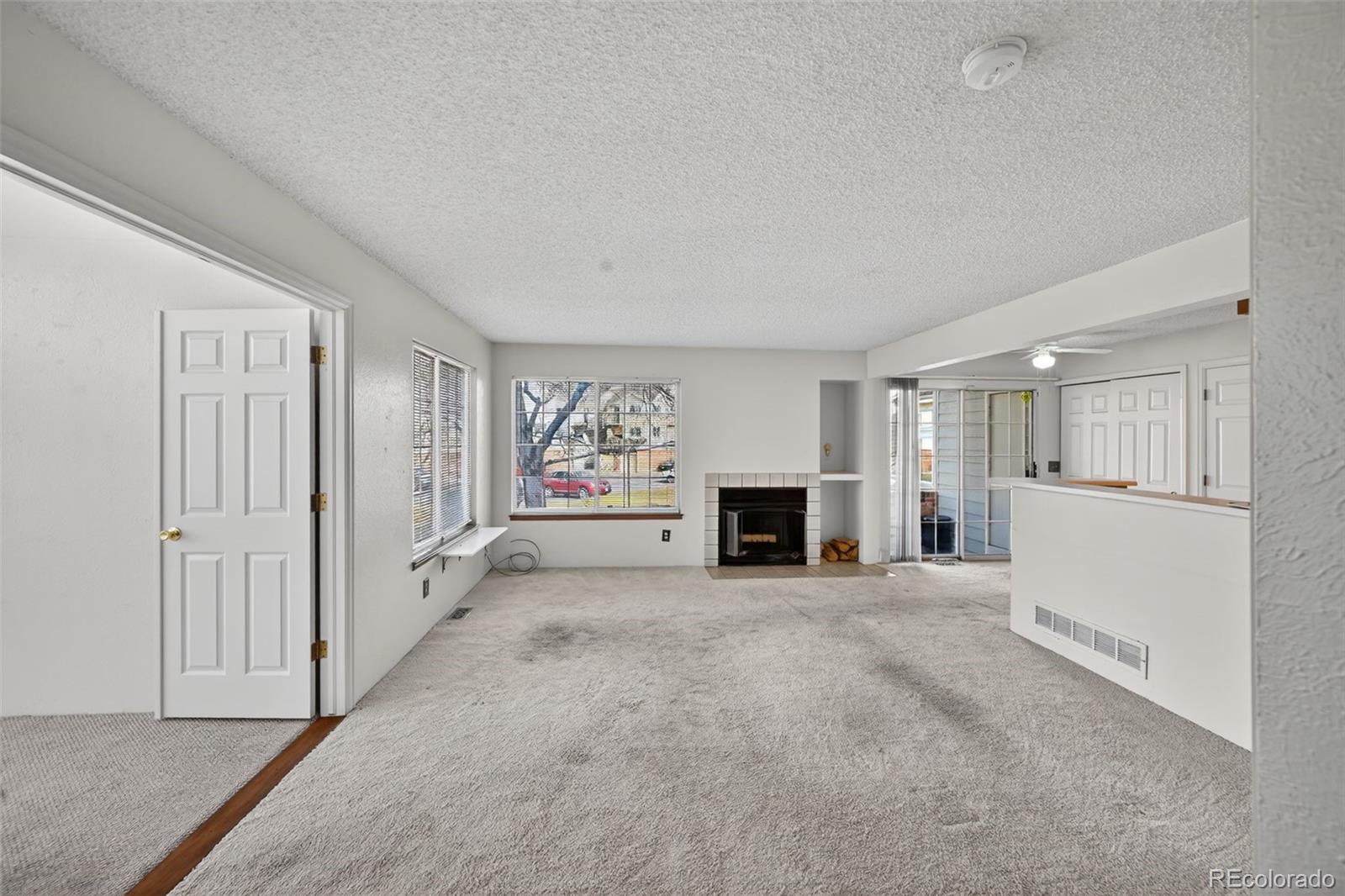 MLS Image #12 for 13732 e lehigh avenue a,aurora, Colorado