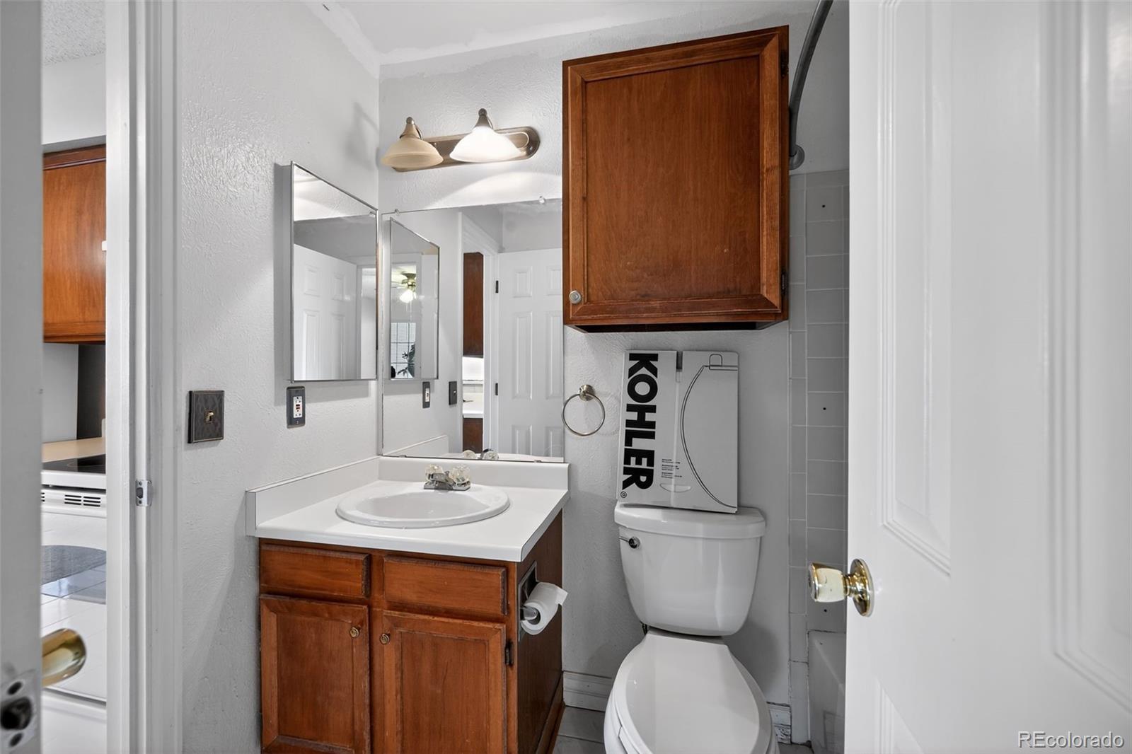 MLS Image #22 for 13732 e lehigh avenue a,aurora, Colorado