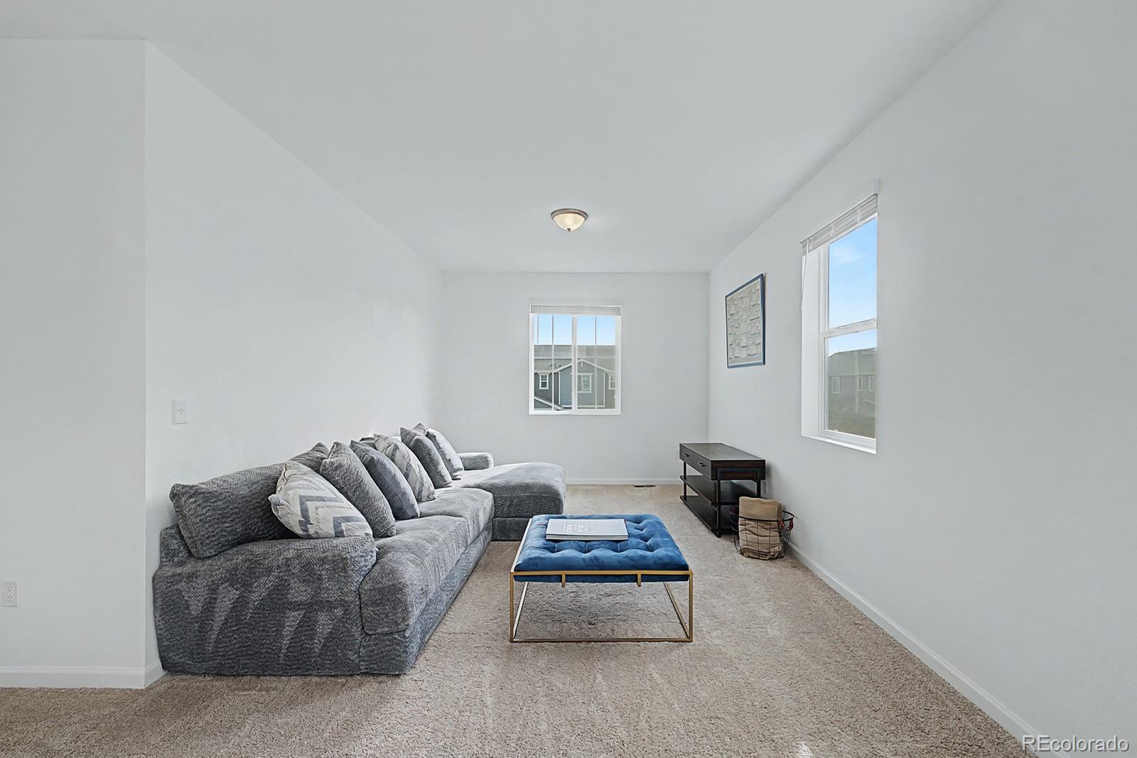 MLS Image #15 for 2901  oxley street,strasburg, Colorado