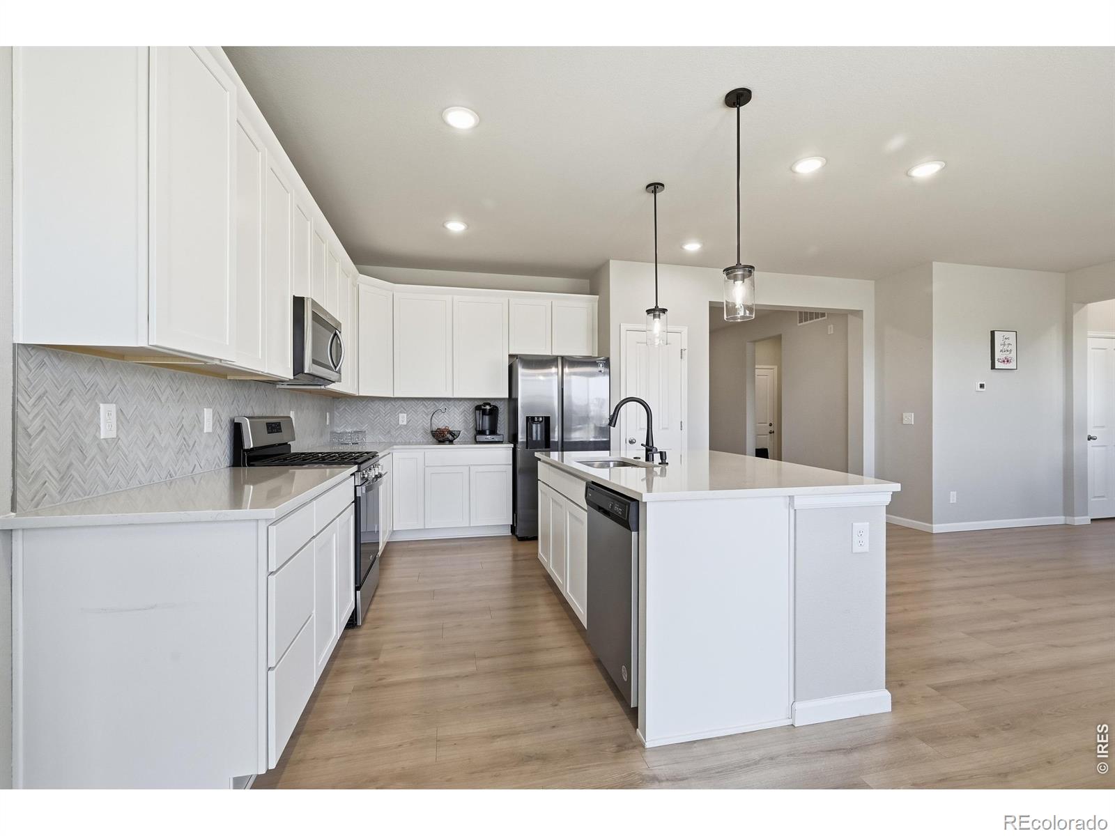 MLS Image #14 for 16736  chilton drive,mead, Colorado