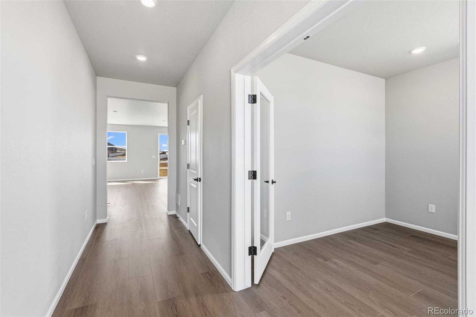MLS Image #11 for 24382 e atlantic drive,aurora, Colorado