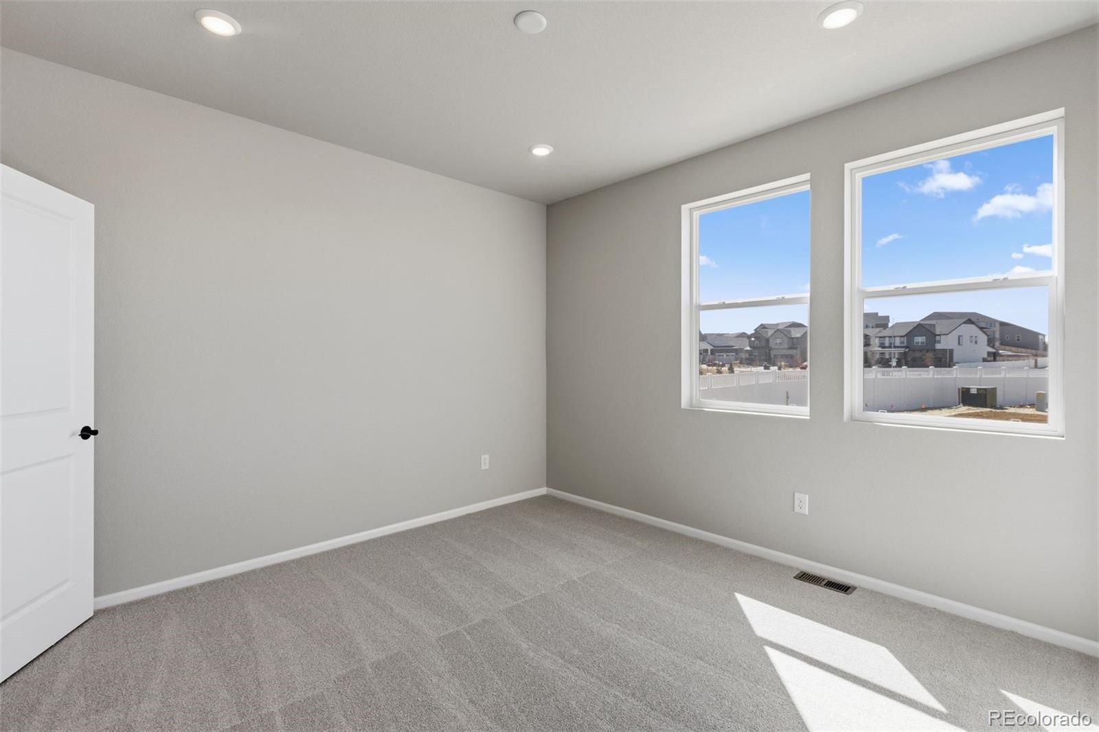 MLS Image #13 for 24382 e atlantic drive,aurora, Colorado