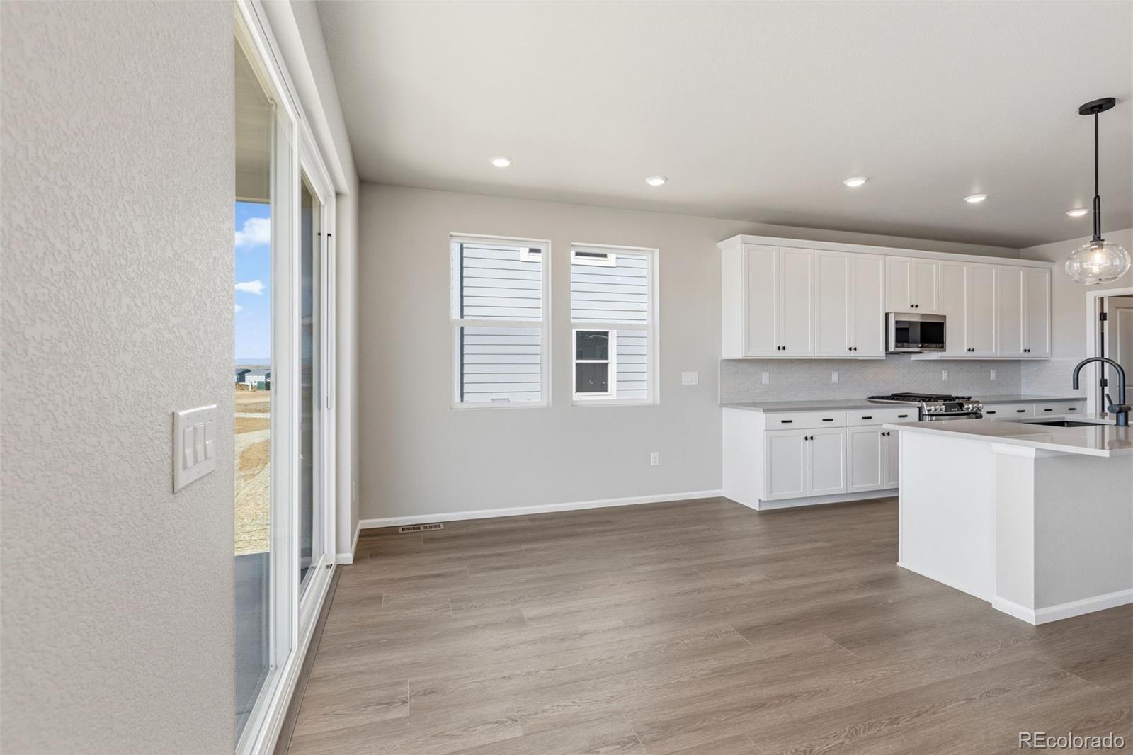 MLS Image #5 for 24382 e atlantic drive,aurora, Colorado