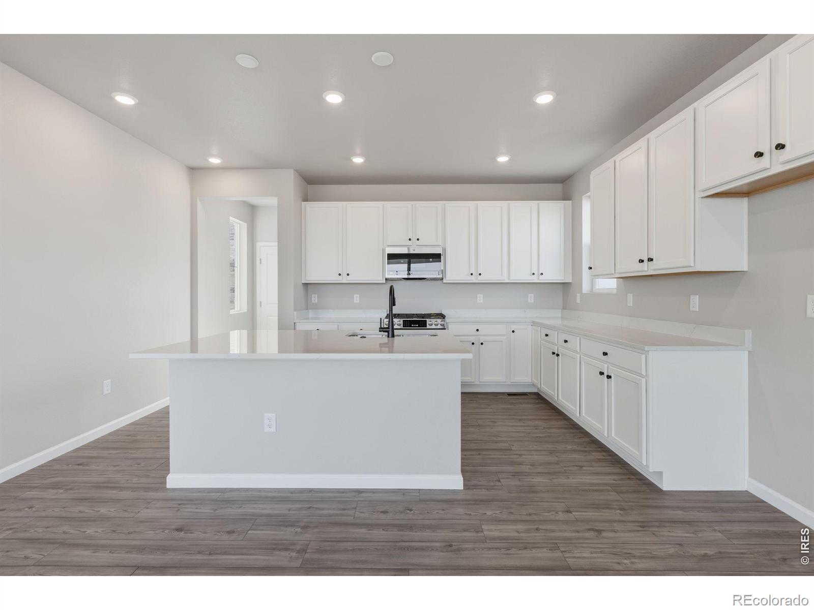 MLS Image #3 for 24317 e river front drive,aurora, Colorado