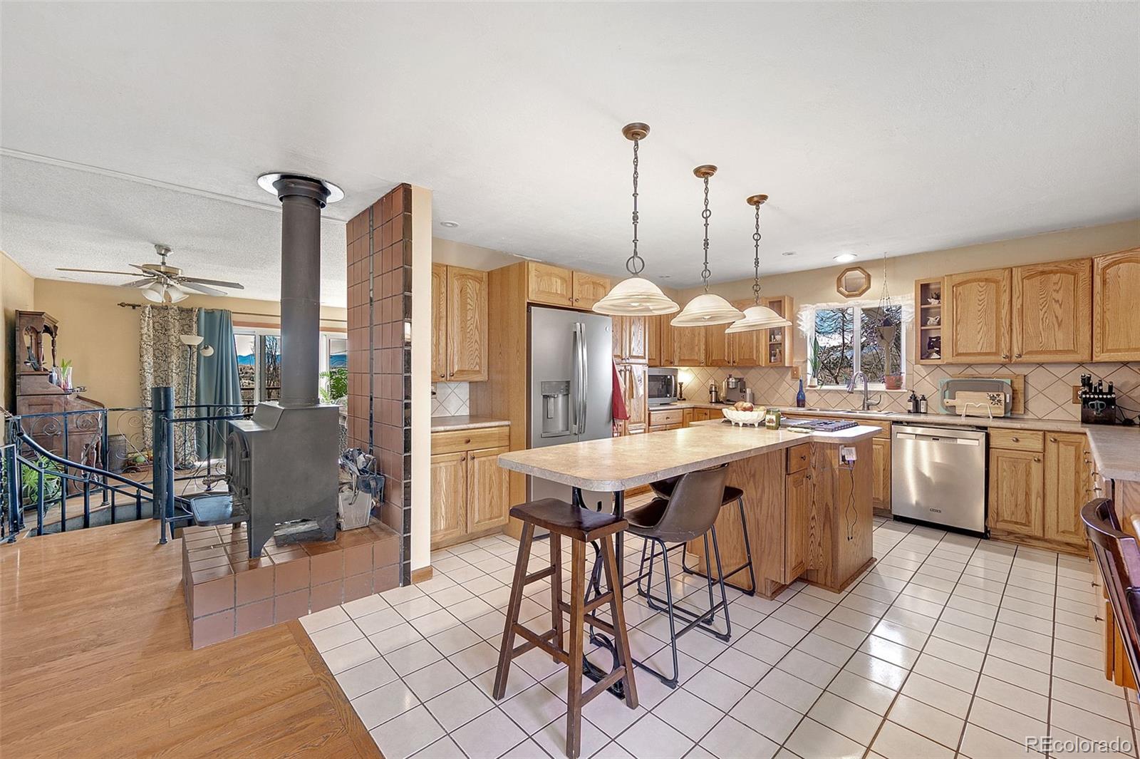 MLS Image #14 for 2540 s kipling street,lakewood, Colorado