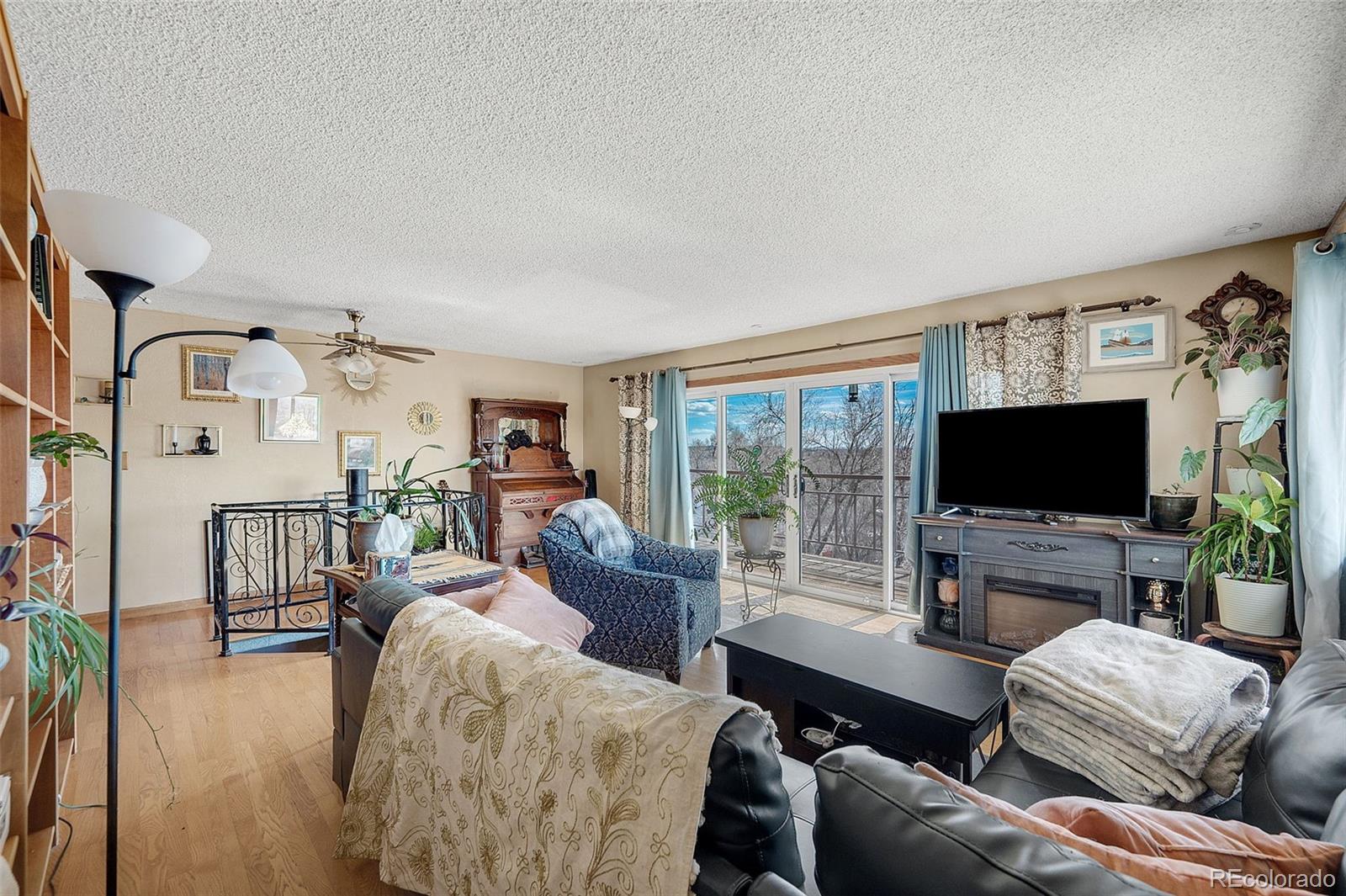 MLS Image #22 for 2540 s kipling street,lakewood, Colorado