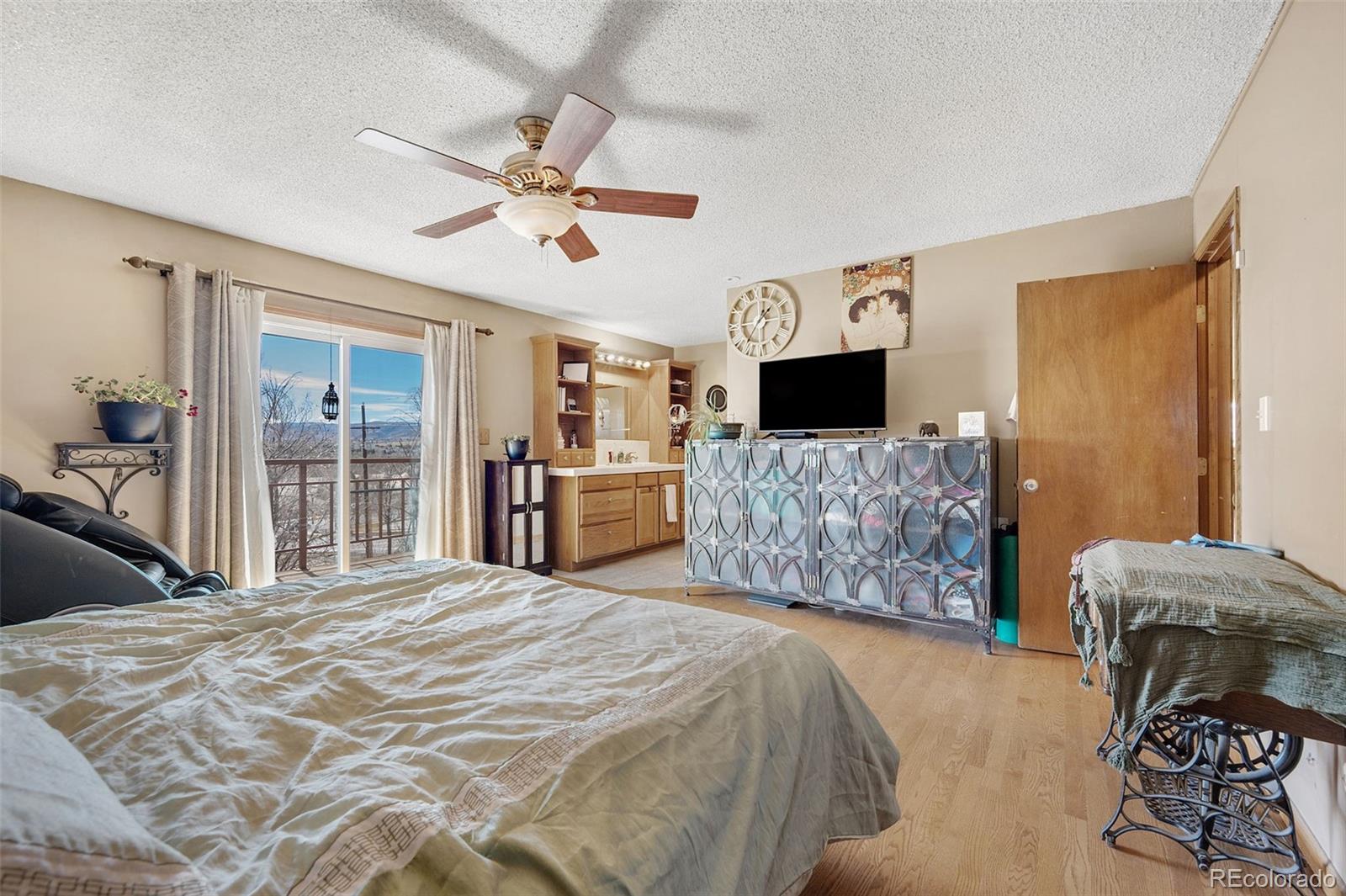 MLS Image #28 for 2540 s kipling street,lakewood, Colorado