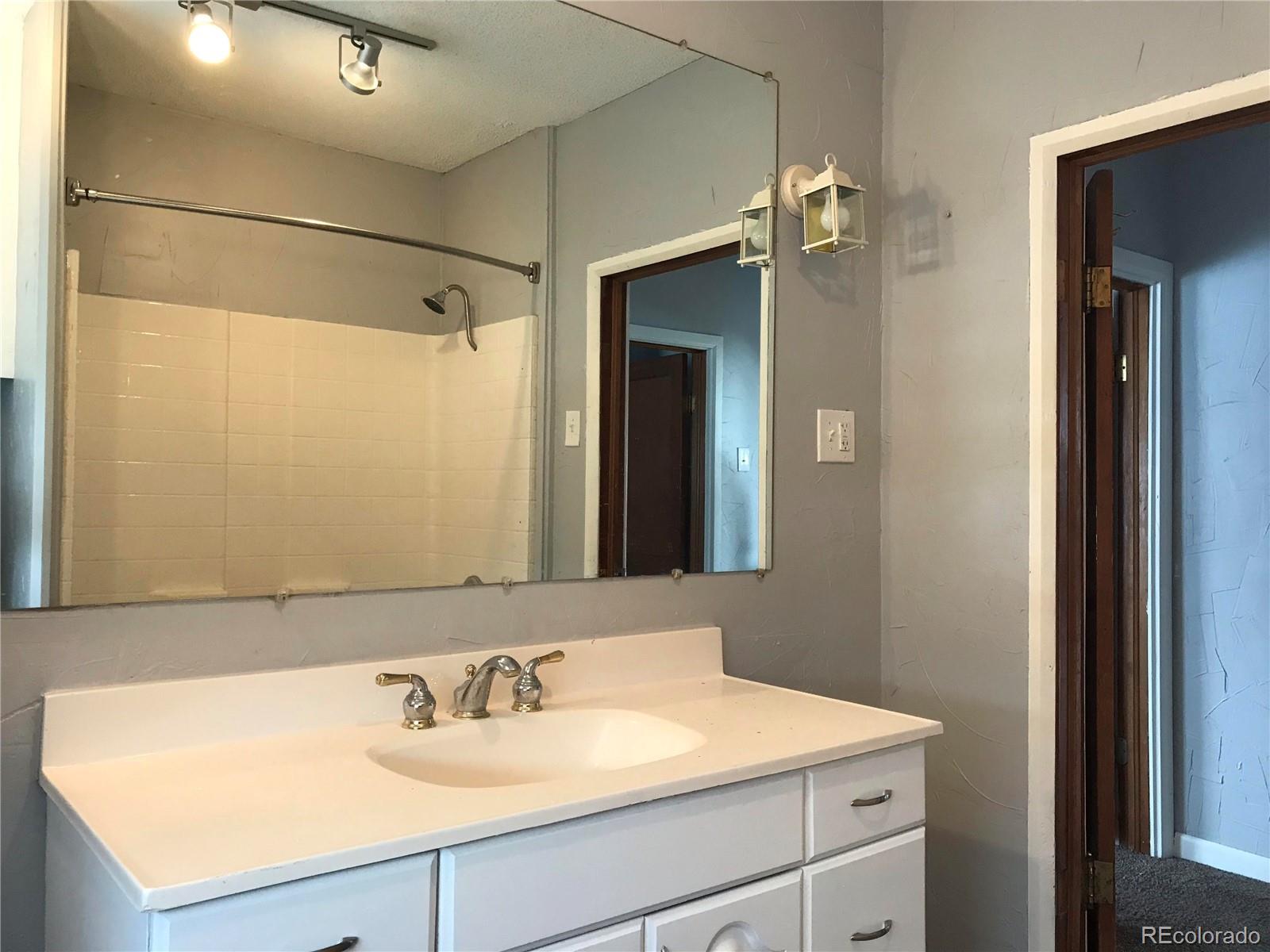 MLS Image #47 for 2540 s kipling street,lakewood, Colorado