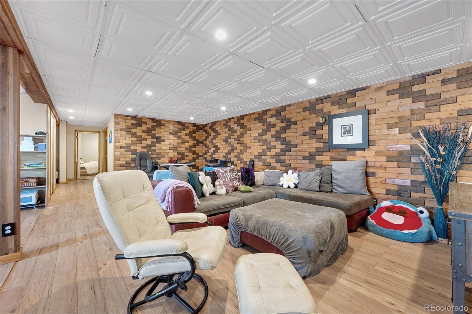 MLS Image #6 for 2540 s kipling street,lakewood, Colorado