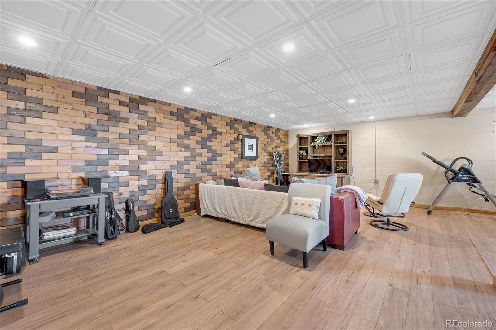 MLS Image #7 for 2540 s kipling street,lakewood, Colorado