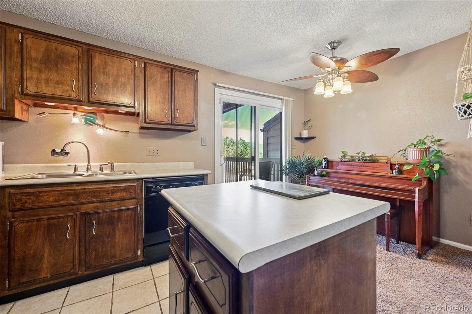 MLS Image #7 for 5568  dunbar court,colorado springs, Colorado