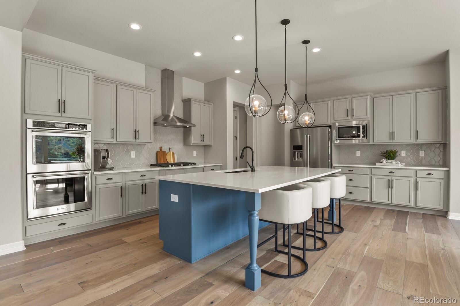 MLS Image #15 for 27500 e lakeview drive,aurora, Colorado